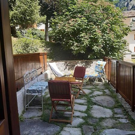 Appartamento ALTIDO Flat for 6, in the Historic Town Pré-Saint-Didier Esterno foto