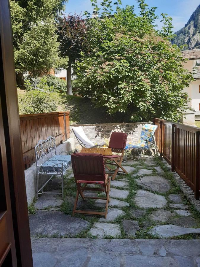 Appartamento ALTIDO Flat for 6, in the Historic Town Pré-Saint-Didier Esterno foto